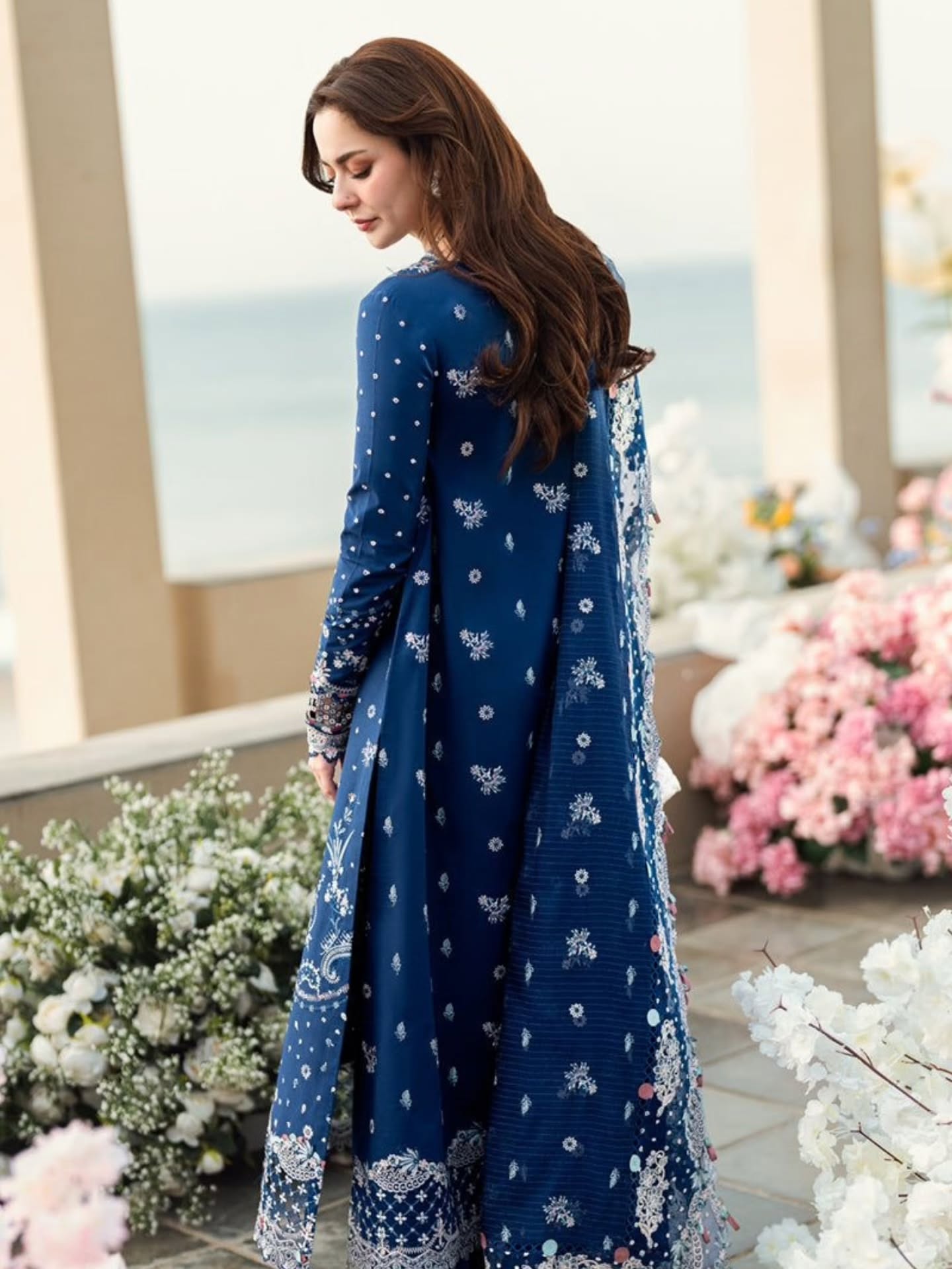 Hania Blue