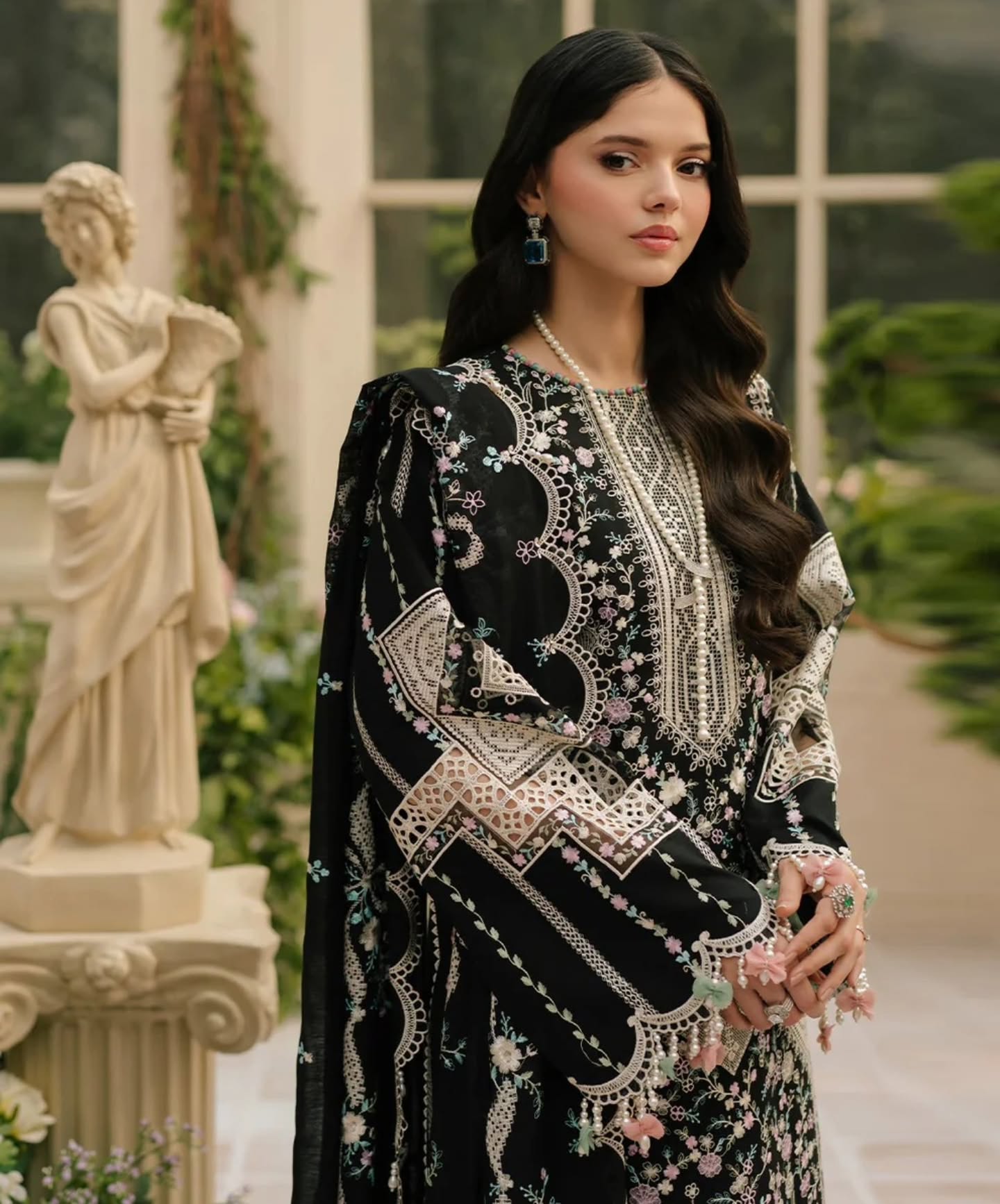 Ilyas Lawn