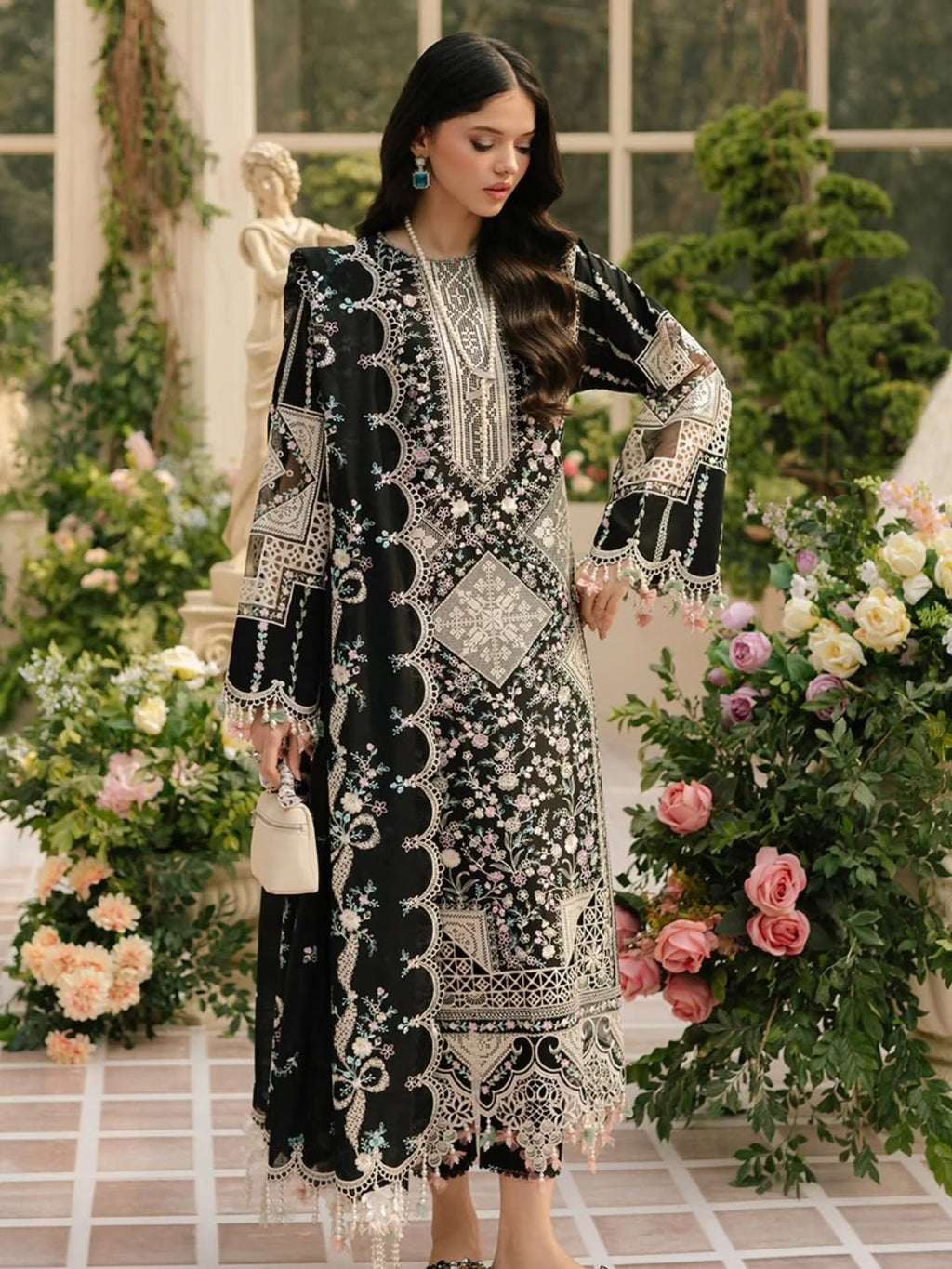 Ilyas Lawn