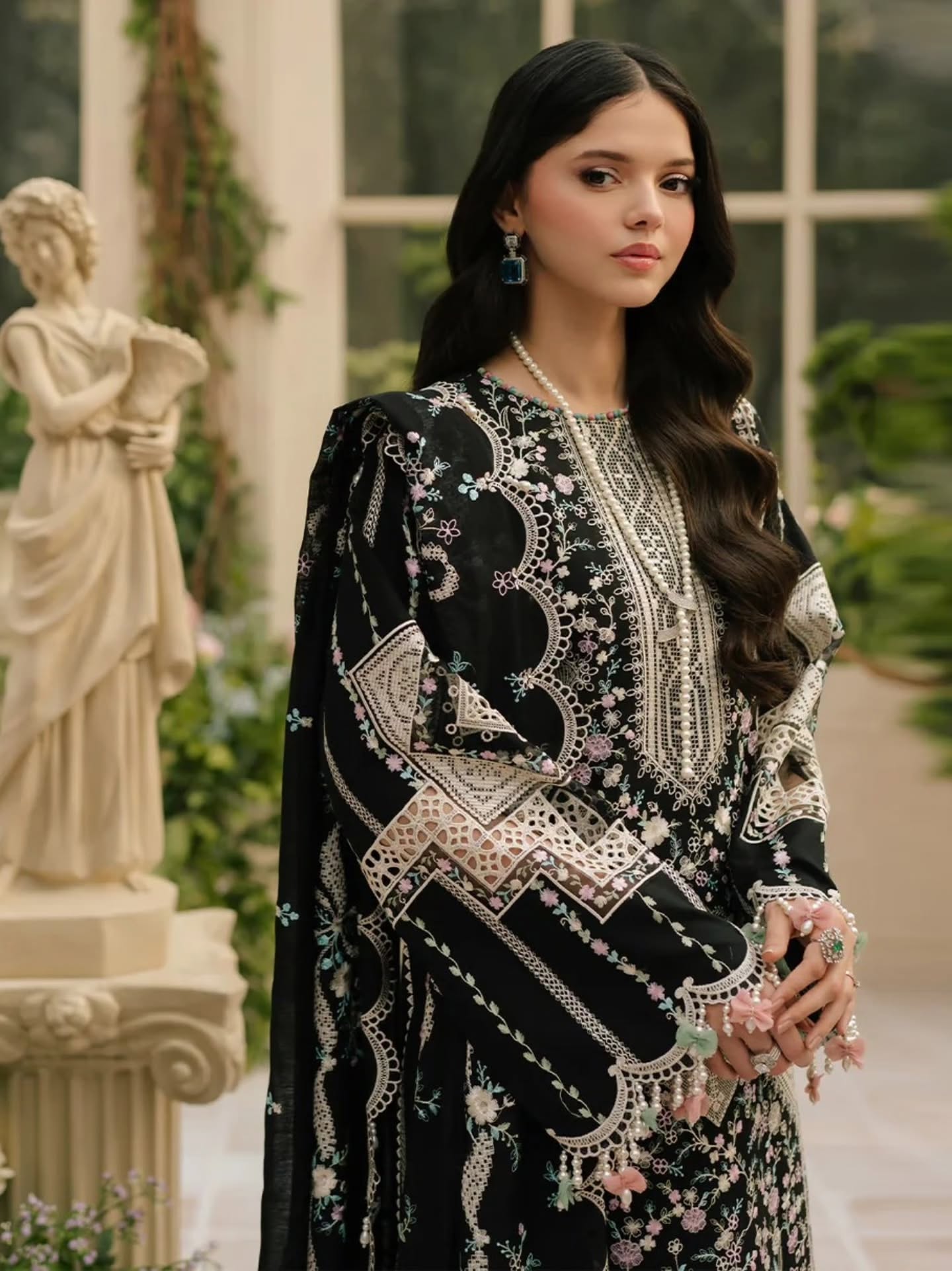 Ilyas Lawn